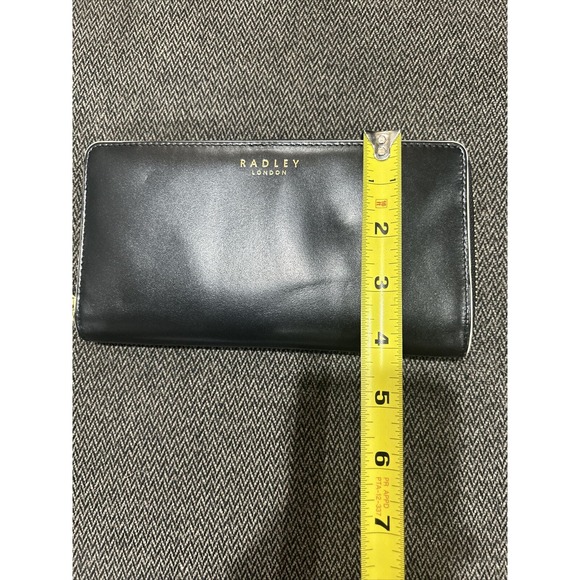 Radley London Women’s Long Black Leather Wallet - Picture 16 of 16